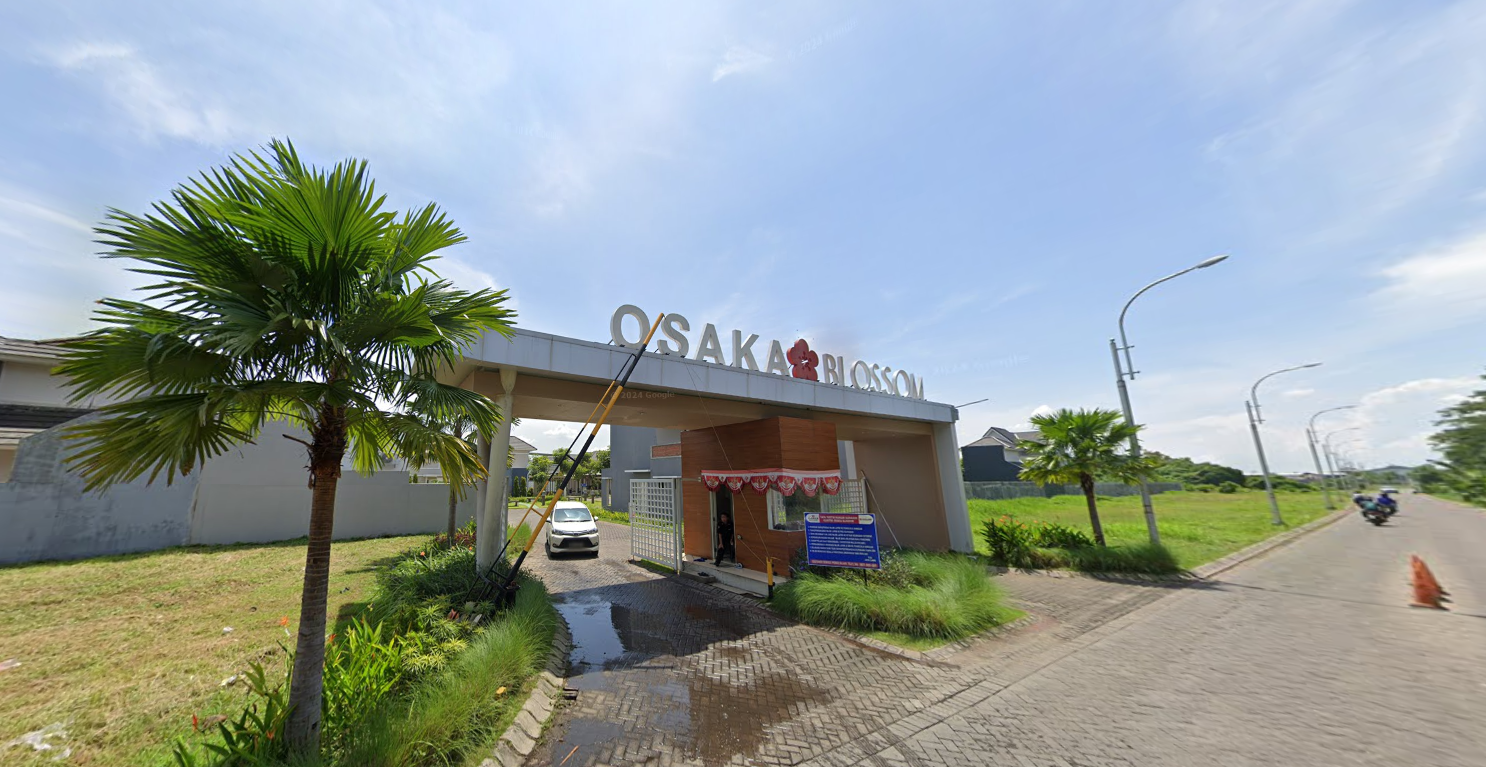 Osaka Blossom at Puri Surya Jaya - Thumbnail 1