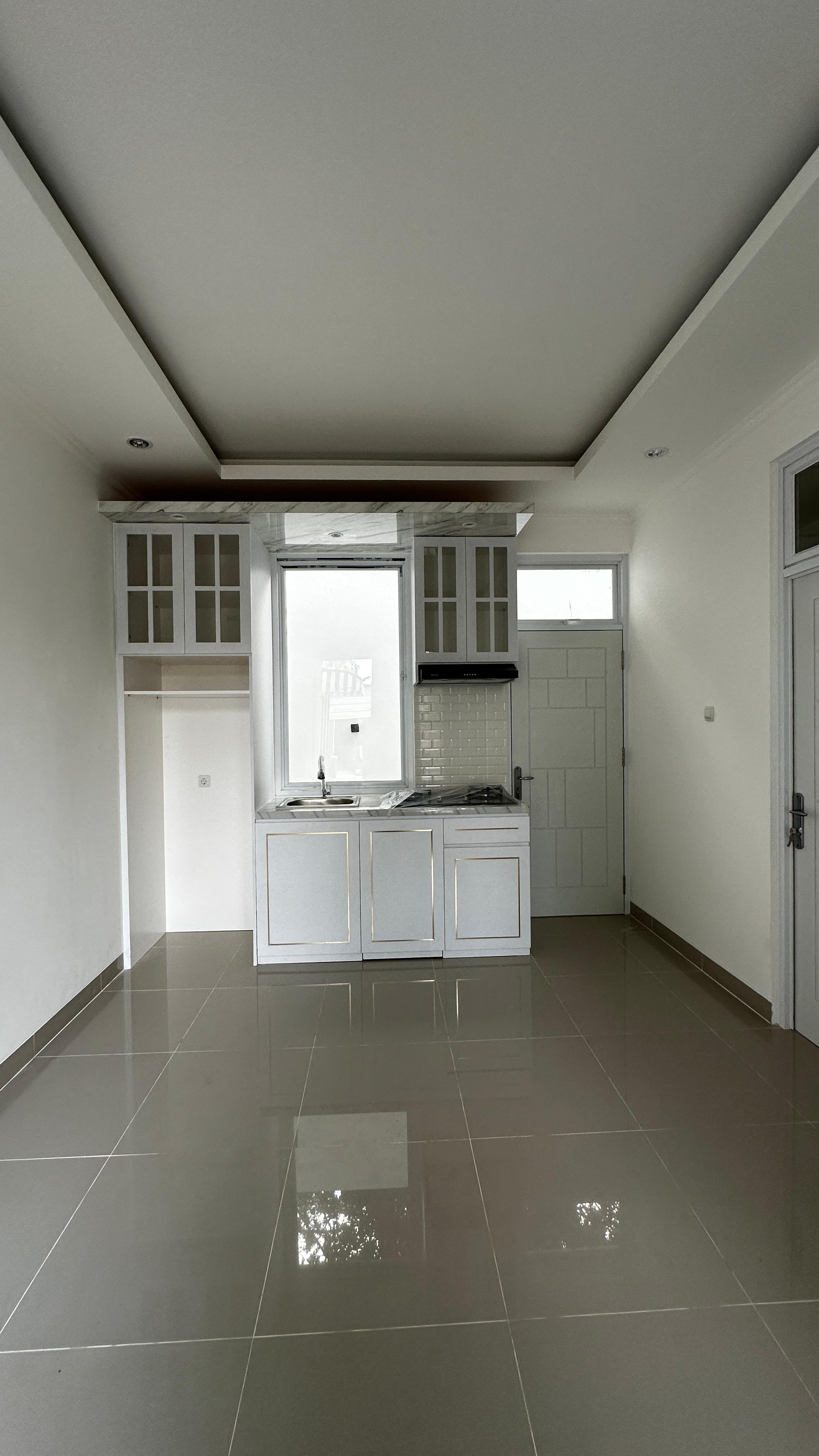 RUMAH 2 LANTAI DEKAT CIBUBUR CICILAN 3JT-AN - Thumbnail 2